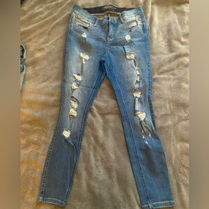 Torrid premium bombshell skinny jeans. Size 12s (short)